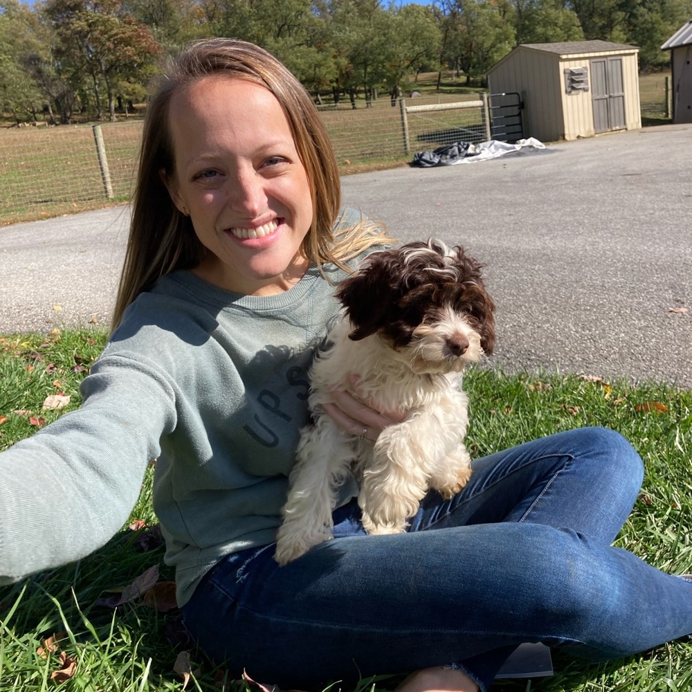 Meet your Posher, Jennifer